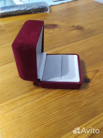 Коробка для ювелирных украшений