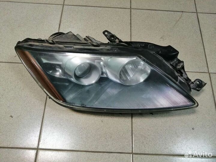 Фара правая ксенон Mazda CX7 CX-7 CX 7