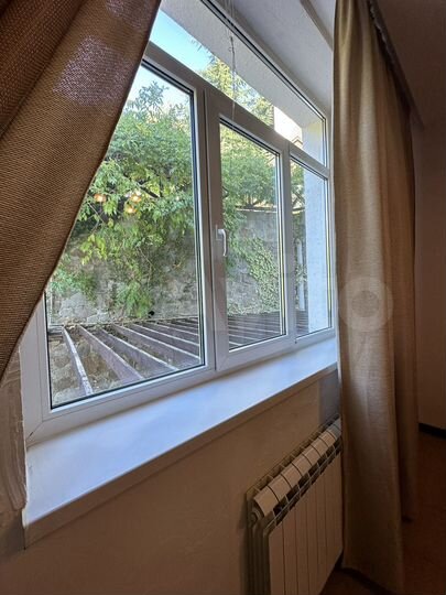 1-к. квартира, 55 м², 2/4 эт.