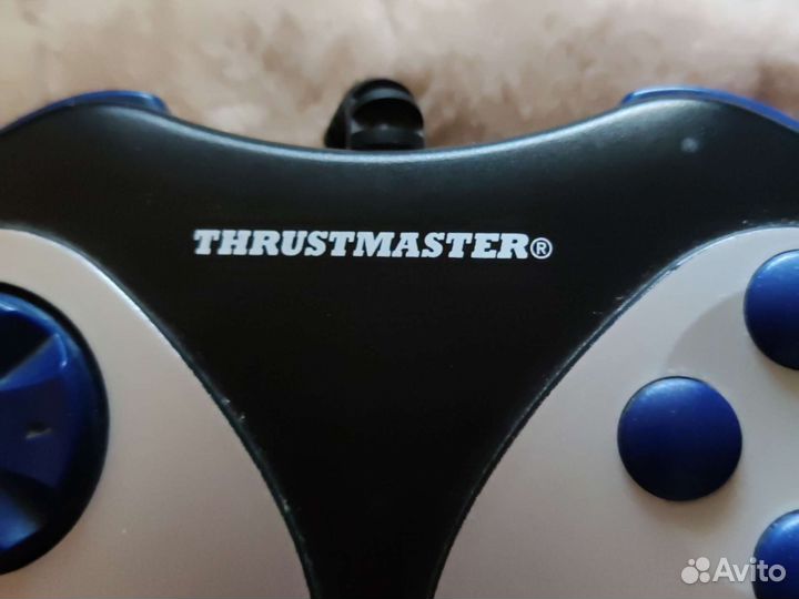 Геймпад thrustmaster