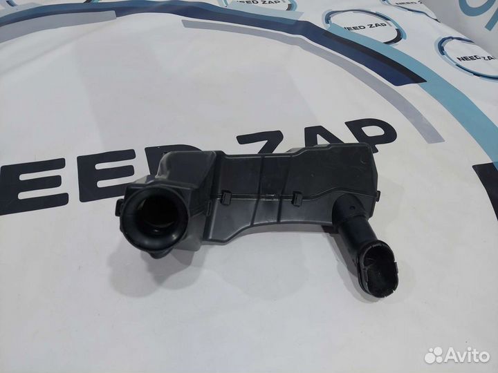 Резонатор воздушного фильтра LADA Largus