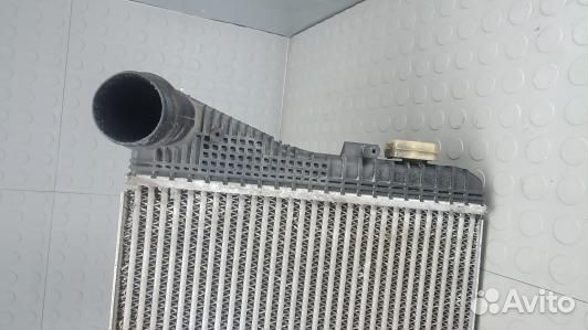 Радиатор интеркулера seat alhambra 7N (SNK05KC01)