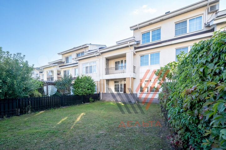 Таунхаус 210,5 м² на участке 2 сот.