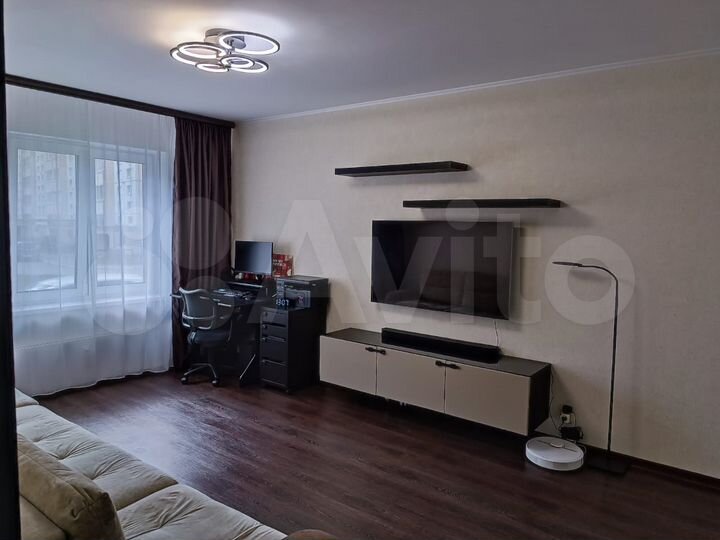 2-к. квартира, 55,9 м², 1/10 эт.