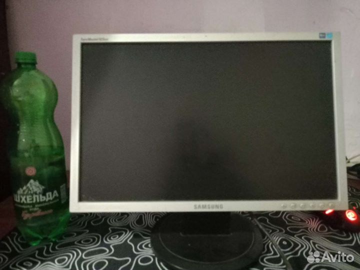 Монитор Samsung syncmaster 923nw
