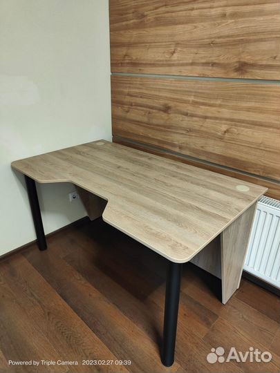 Компьютерный стол новый