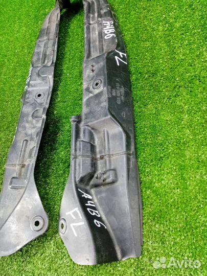 Пыльник крыла Audi A4 B6