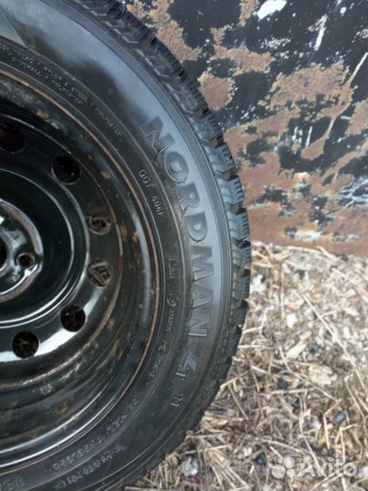 Nordman Nordman 4 215/65 R15 102T