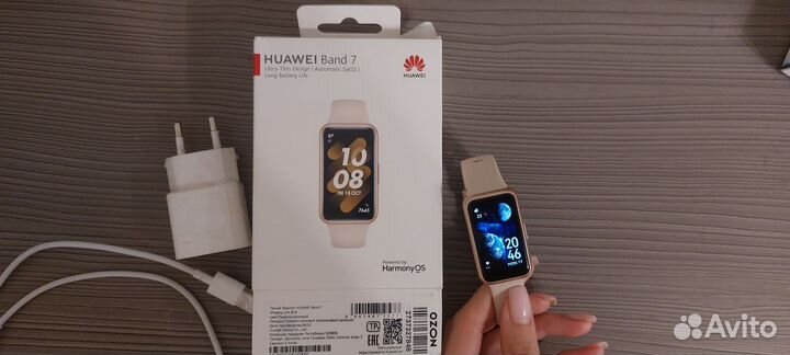 Фитнес браслет huawei band 7