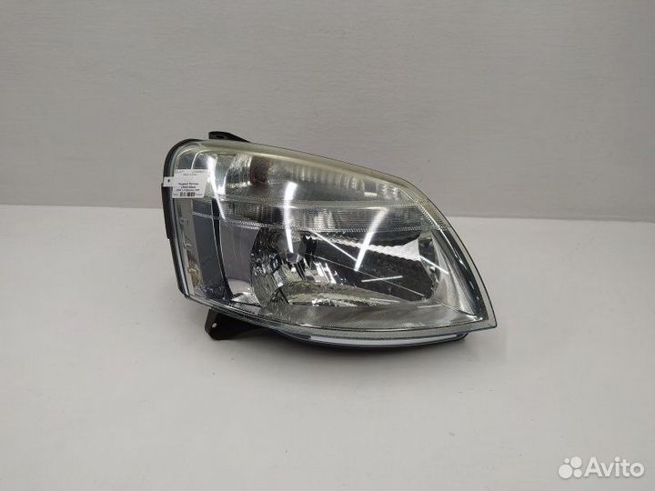 Б/У Фара правая Европа. Не большое замутнение