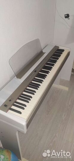 Цифровое пианино