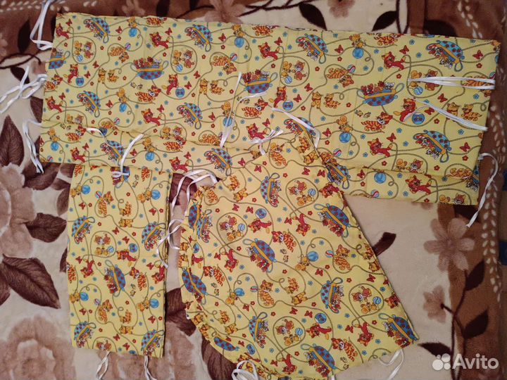 Бортики в детскую кроватку