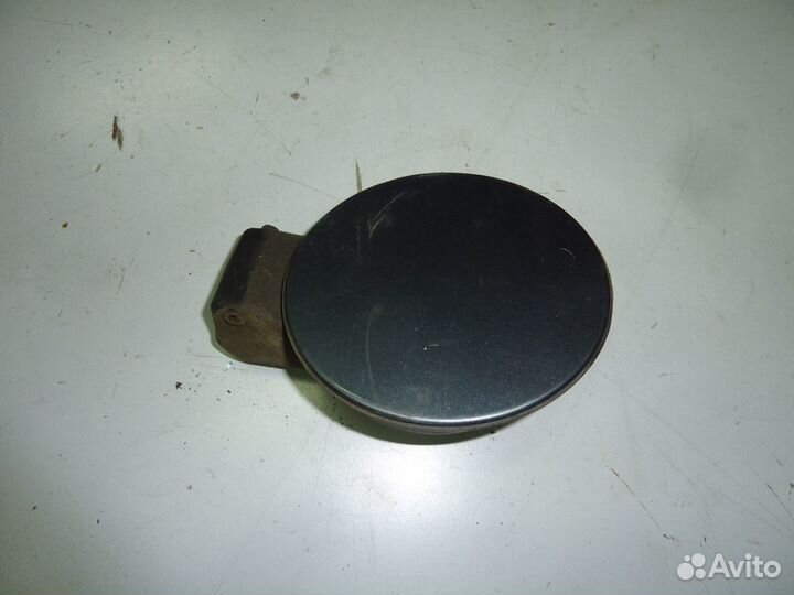 Лючок бензобака Vw Touran 1