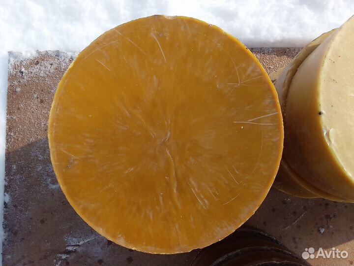 Воск пчелиный