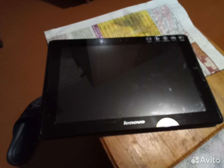 Планшет lenovo 10 '1