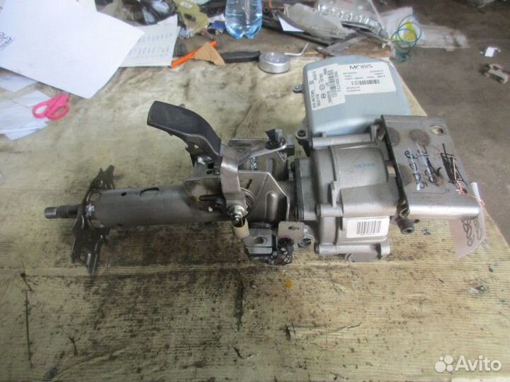 Колонка рулевая Kia Ceed 2007-2012 (563001H100)