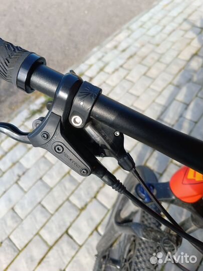 Велосипед welt rockfall 4.0 29 L кастомизированный