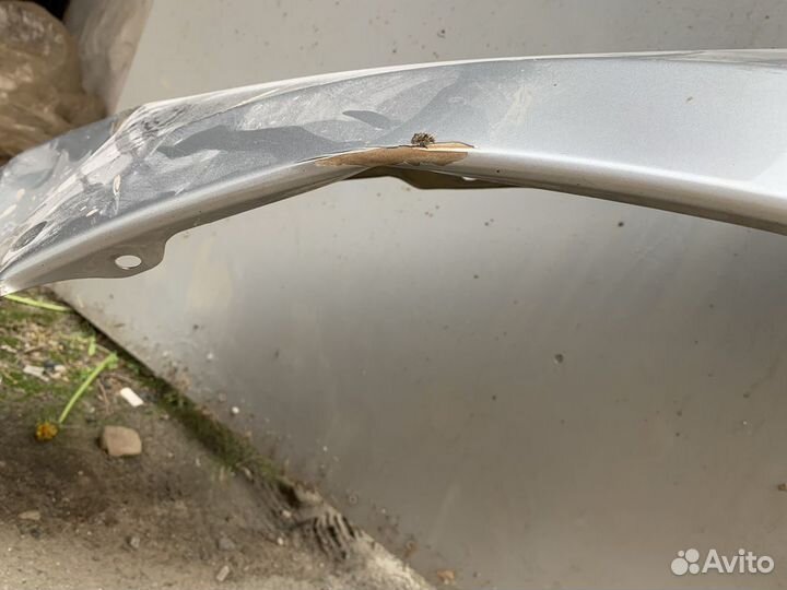 Крыло переднее левое mitsubishi galant 9