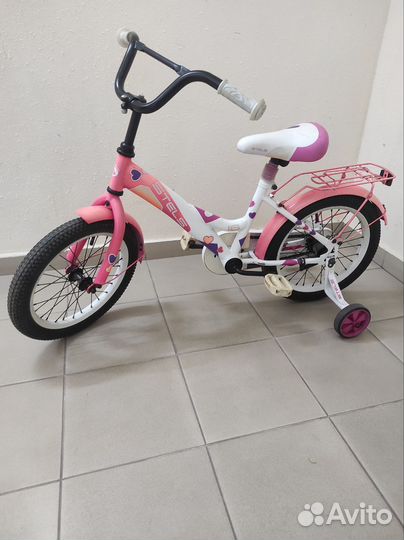 Четырёх колёсный велосипед