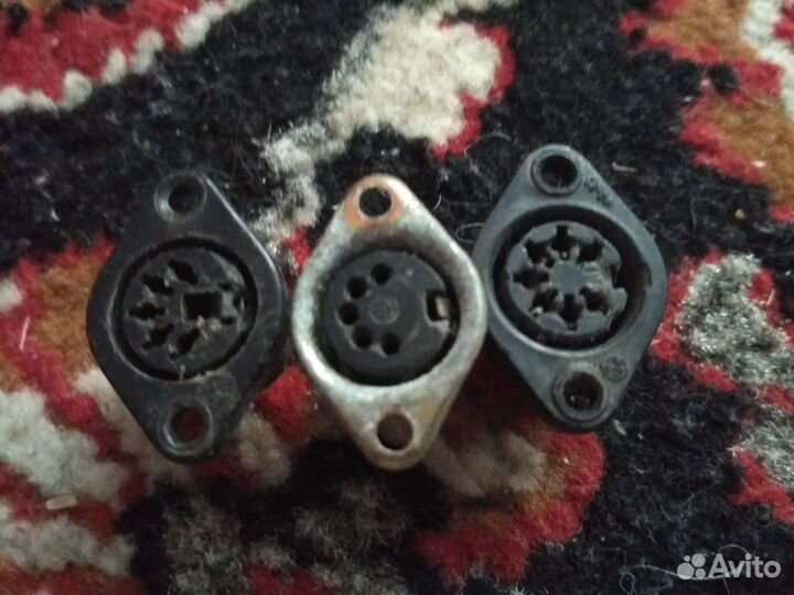 Разные советские кабели, переходники,штекера и др