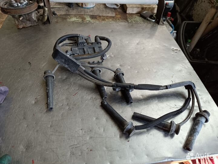 Катушка зажигания Форд Мондео 3 2.5i