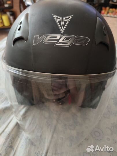 Шлем Vega