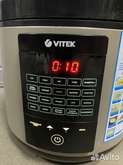 Мультиварка Vitek VT-4216 CM