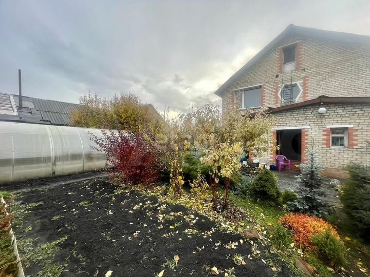 Коттедж 137 м² на участке 7,3 сот.