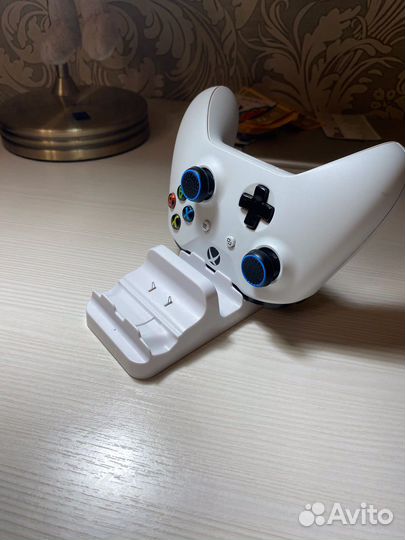 Игровая приставка xbox one