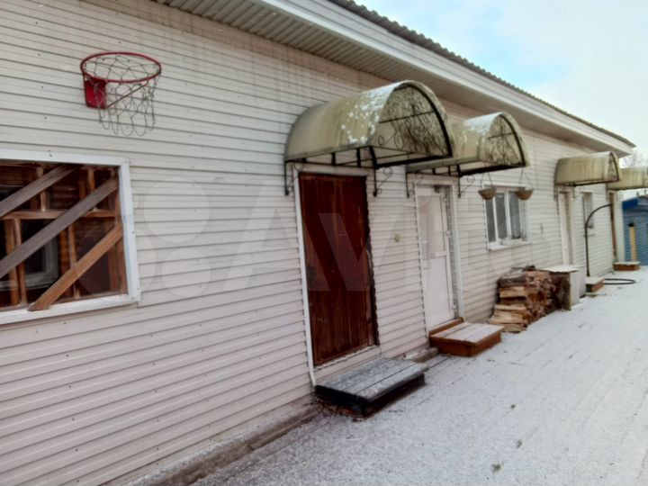 Дом 237 м² на участке 8 сот.