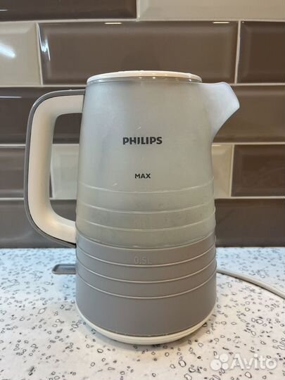 Чайник электрический Philips HD 9335