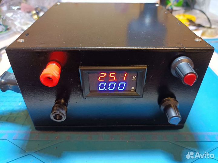 Лабораторный блок питания