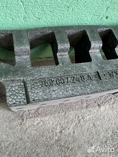 Vw Touareg 3 CR7 абсорбер переднего бампера