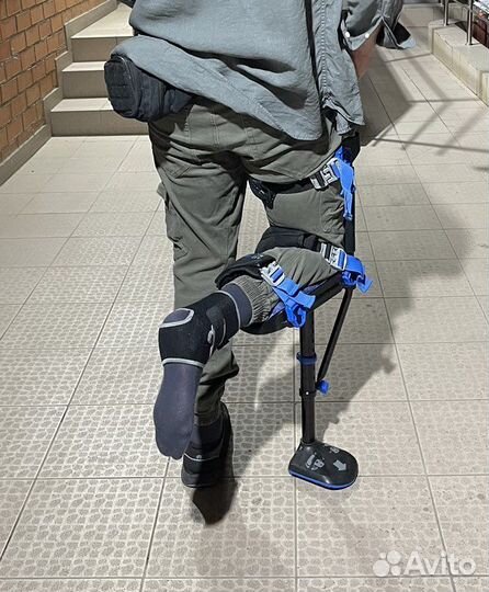 Костыль американский свободные руки iwalk 3.0