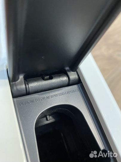 Кофемашина nespresso essenza mini c30