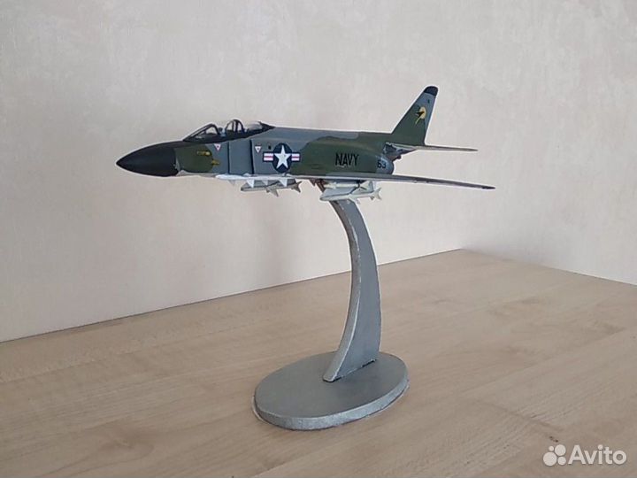 Модель самолёта масштаб 1 72