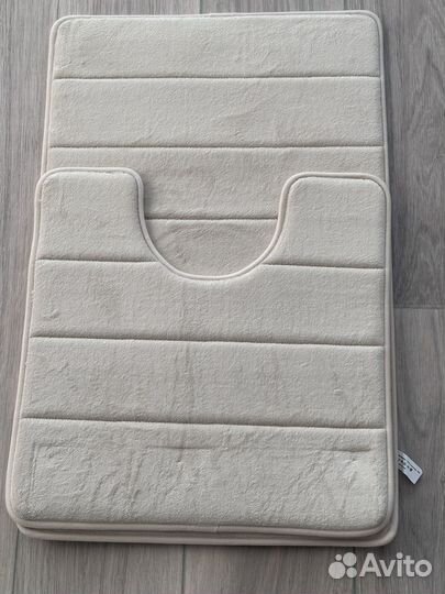 Коврики для ванной и туалета