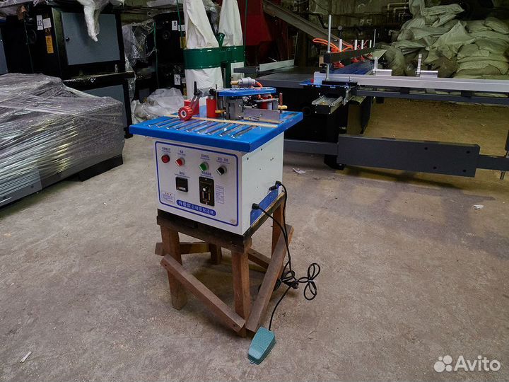 Станок для облицовывания кромок км-105