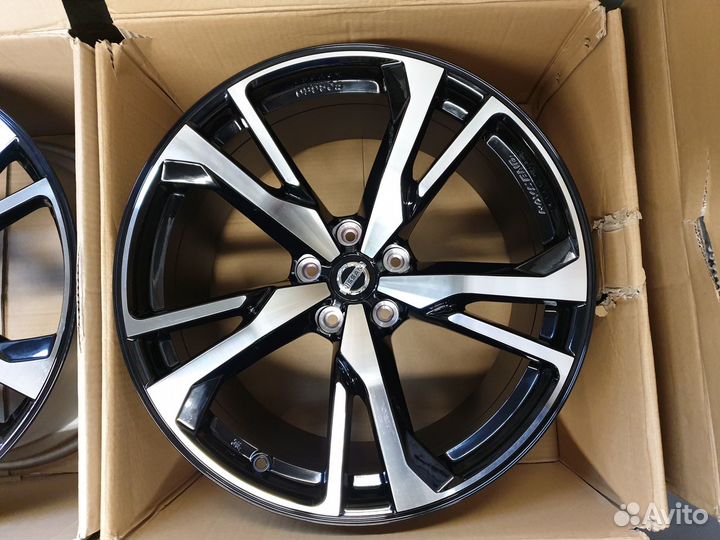 Новые ориг.кованые диски R19 Rays Nissan 370Z