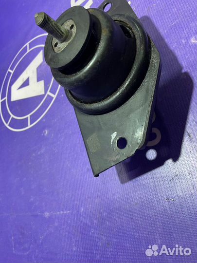 Подушка двигателя правая Kia Rio 2 JB G4EE 2006