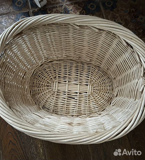 Корзина новая большая