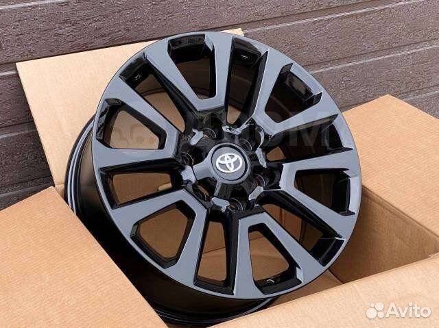 В наличии Toyota Prado Black Onyx R18