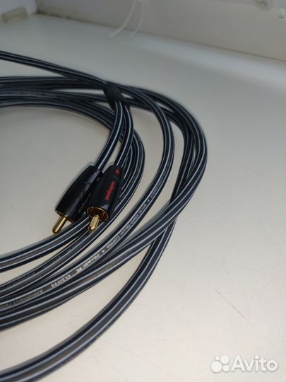 Межблочный RCA кабель AudioQuest Tower 3 м