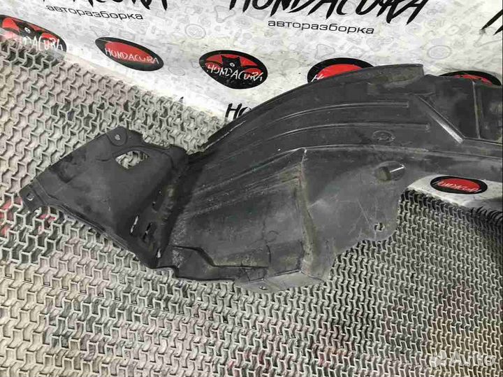 Защита арок передняя правая (подкрылок) Honda CR-V