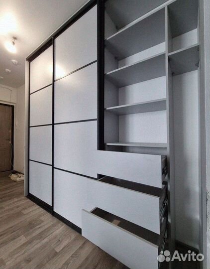 Шкаф купе в прихожую с доставкой