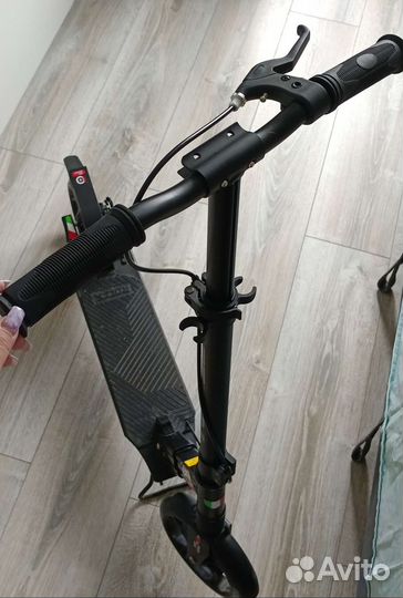 Самокат Roces 200 Disc,черный