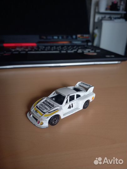 Corgi porsche 935