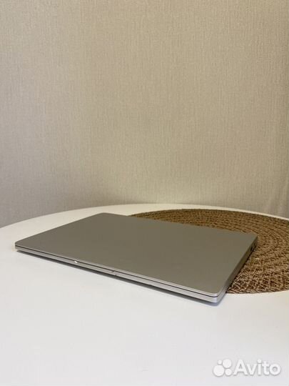 Ноутбук Xiaomi Mi Notebook Air 12.5