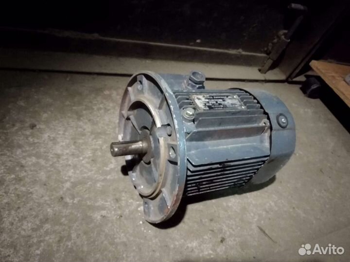 Электродвигатели 220в, 380в
