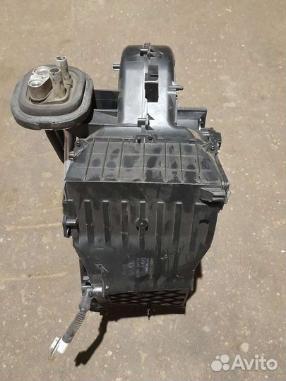 Вольво s-40 2007 корпус печки отопителя